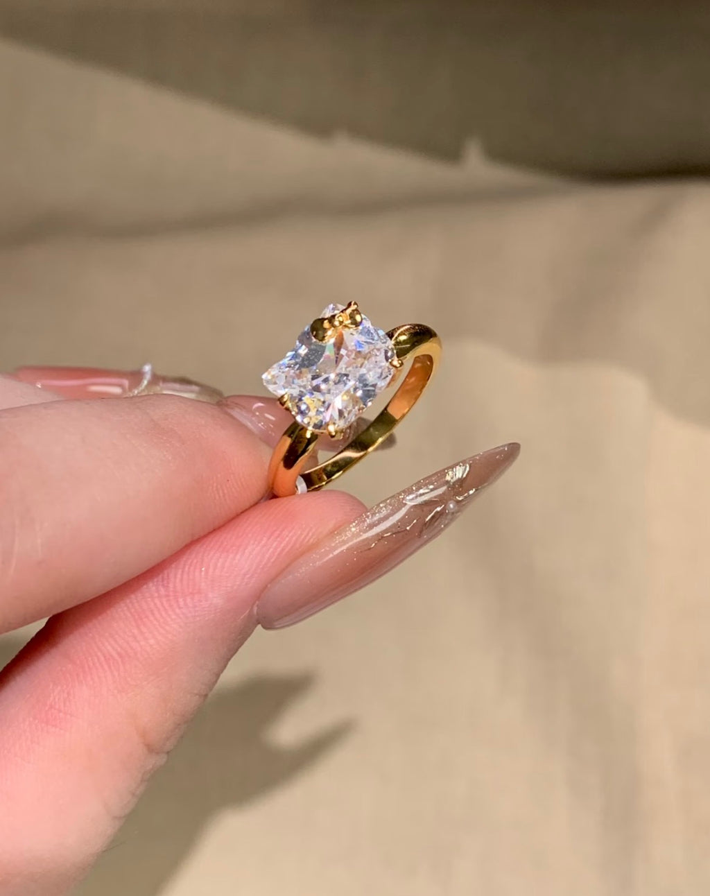 S925 Adjustable Sterling Silver Flashing High Carbon Diamond KT
Cat Ring